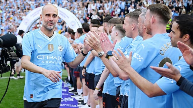 Manchester City-the champion of England for the 4th time in a row!Amazing numbers of the record title of Guardiola